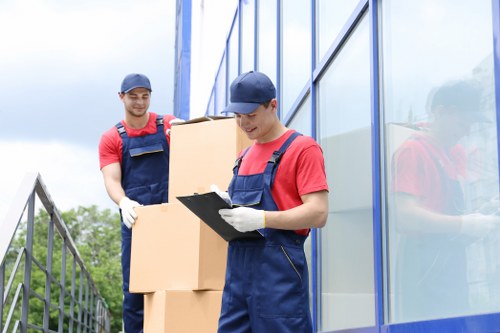 Same day removals planning for homes and businesses around Pimlico